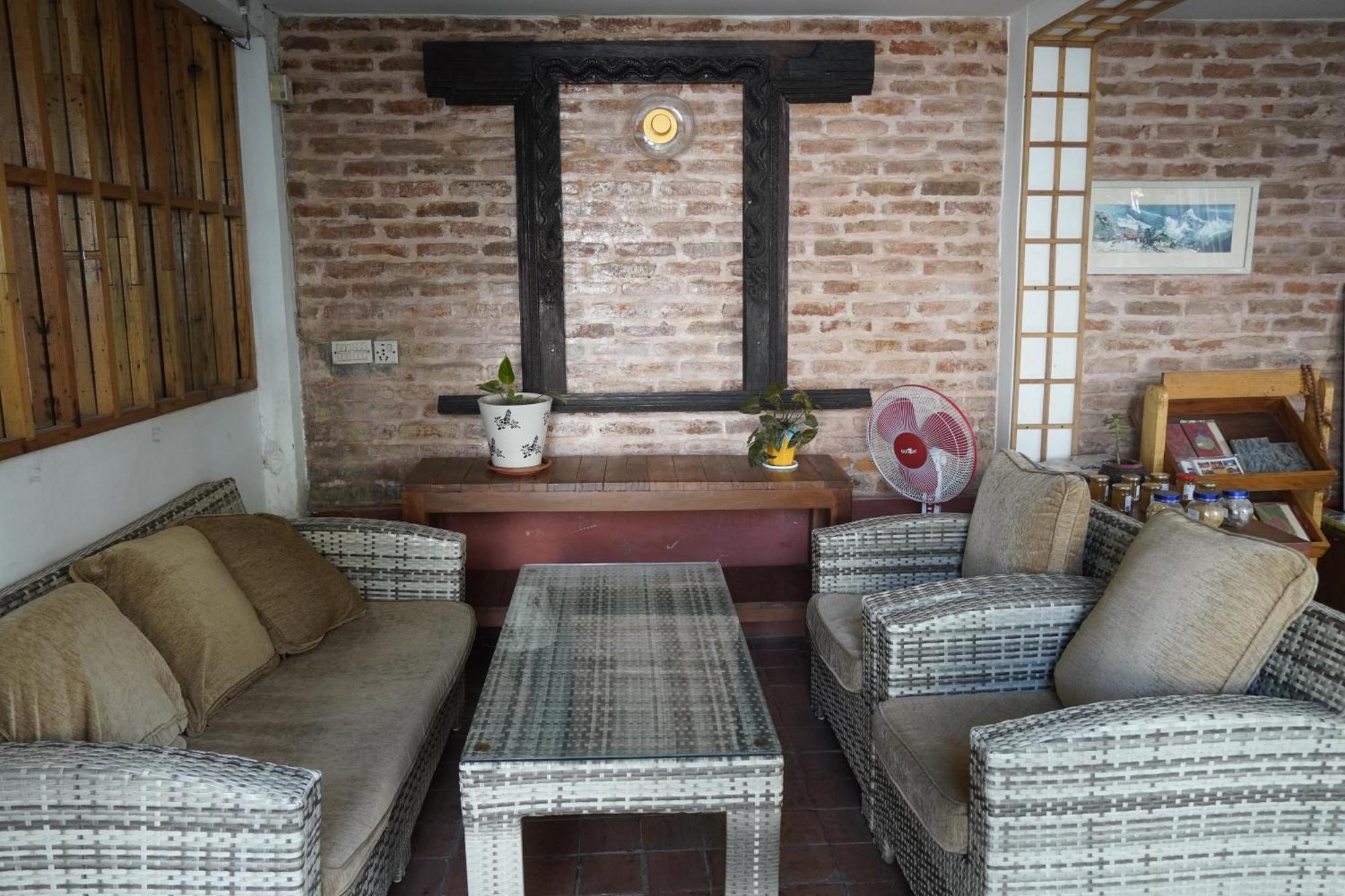 Cocina Mitho Chha Bnb Katmandu Eksteriør billede