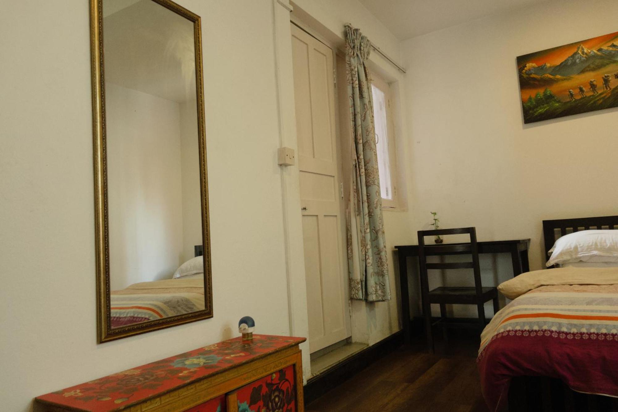 Cocina Mitho Chha Bnb Katmandu Eksteriør billede
